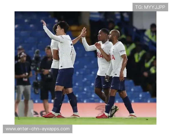 热刺库卢切夫斯基禁区外劲射建功